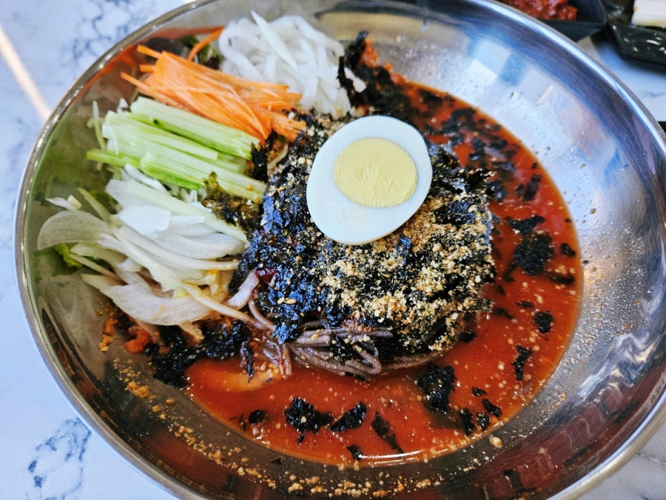 메밀꽃막국수에빠지다 이미지