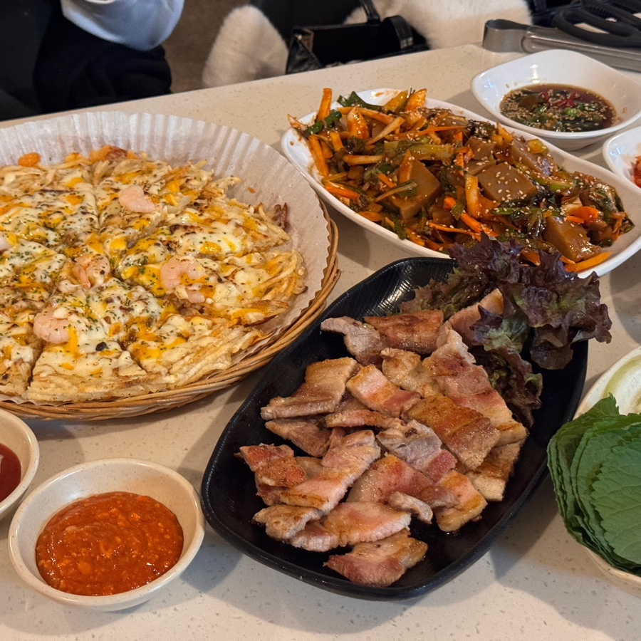 토끼와거북전 이미지