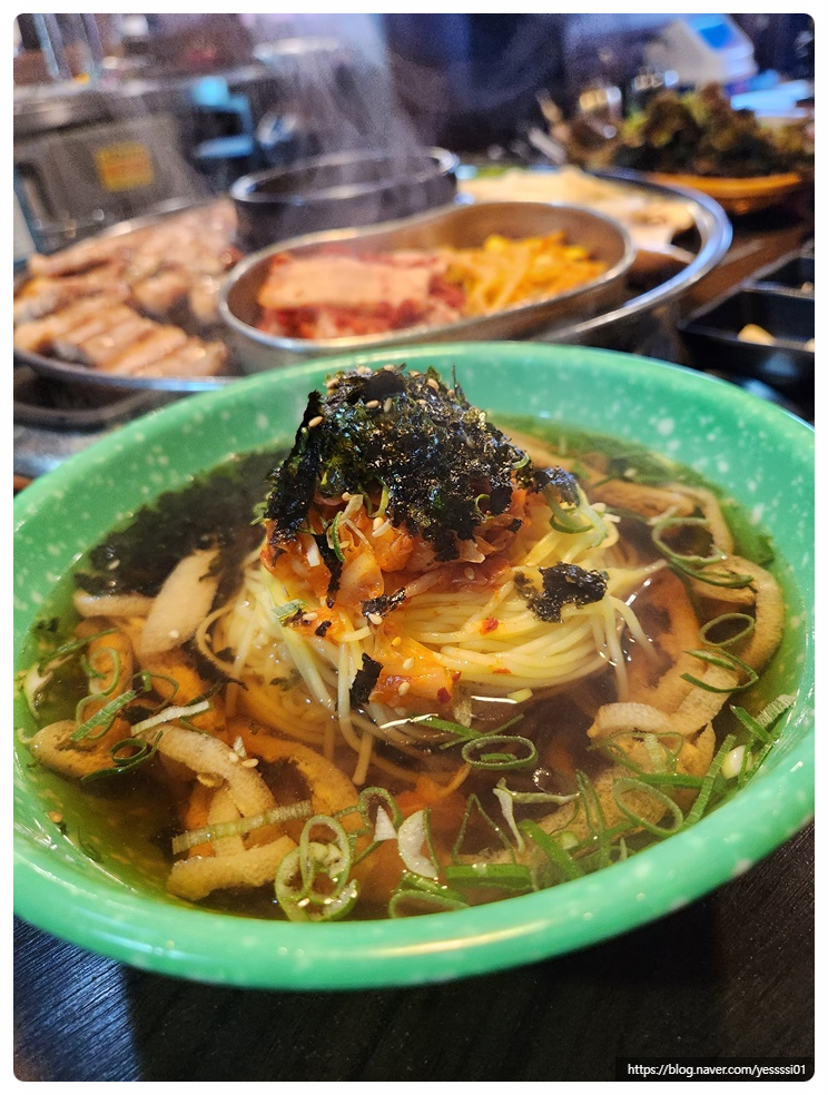 진심삼겹 이미지
