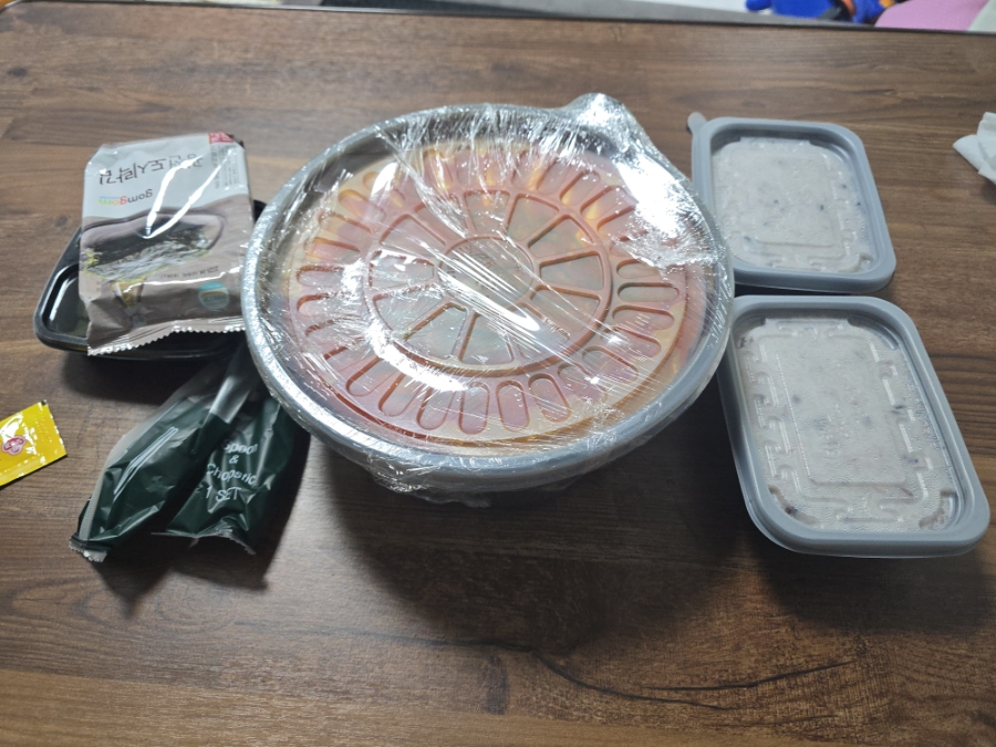 토핑폭탄김치찜 이미지