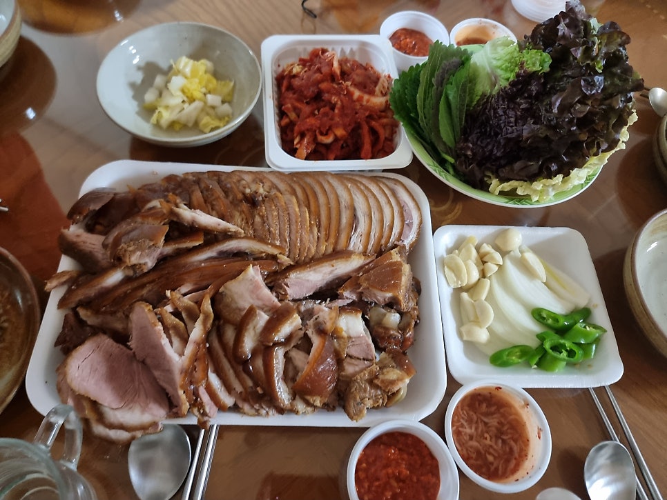 장인왕족발 이미지