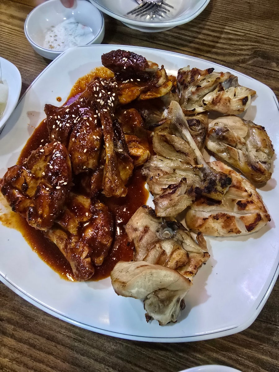 유진바베큐치킨 이미지