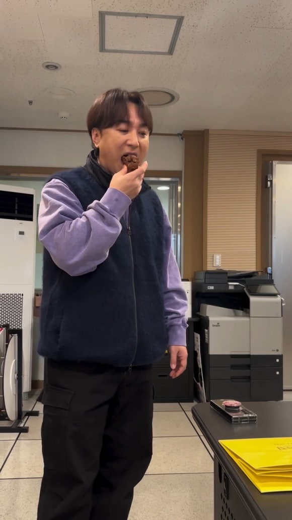 성원아크릴 이미지