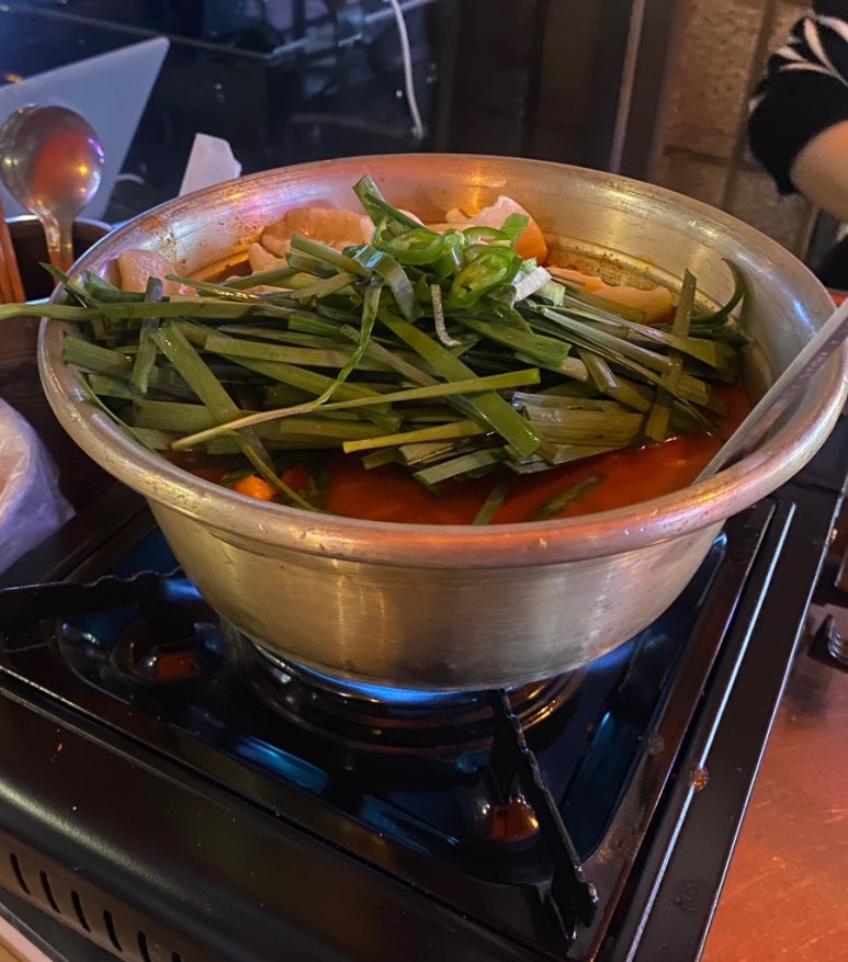 양푼 국물 닭갈비 이미지