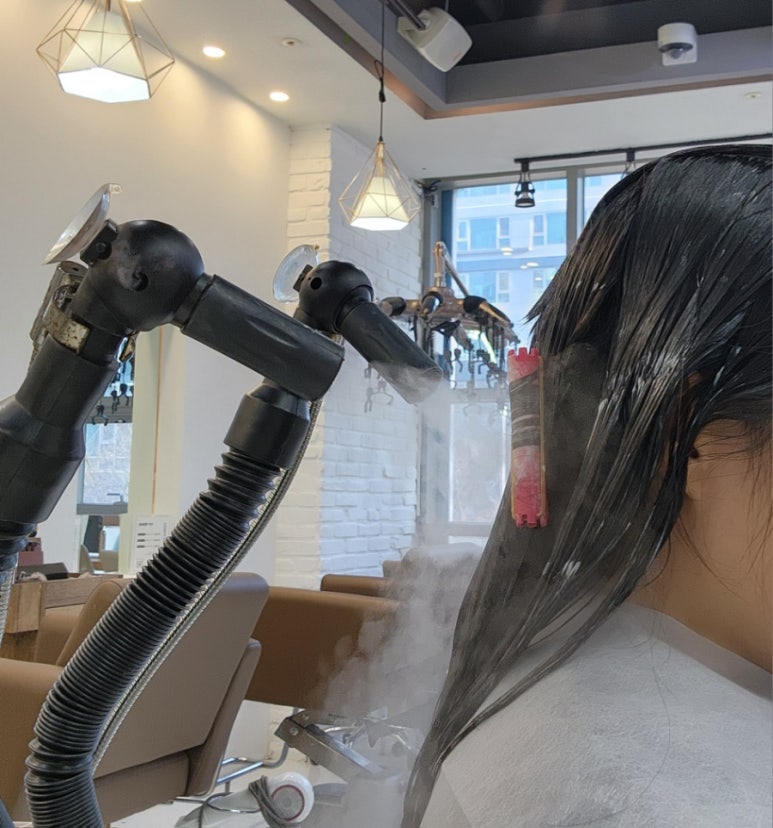 살롱드포레라 이미지