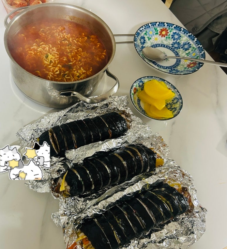 예하리김밥 이미지