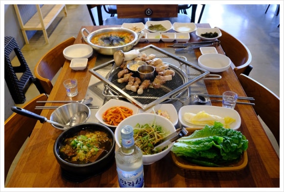 목살집 이미지