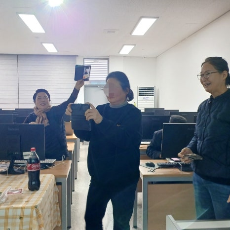 유닭무쇠솥치킨 이미지
