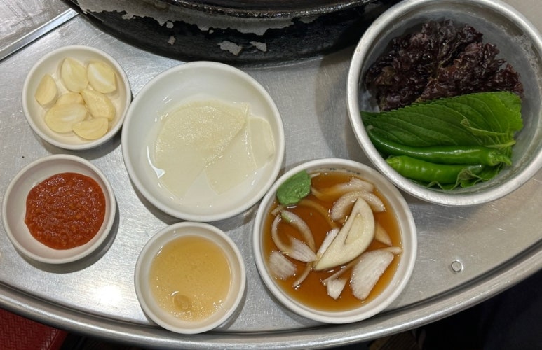 옛날솥뚜껑 이미지