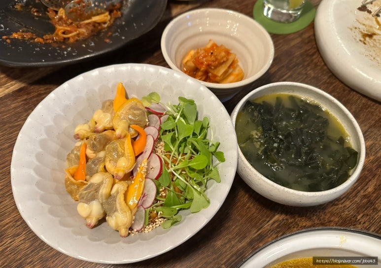 로컬다이닝한섬 이미지