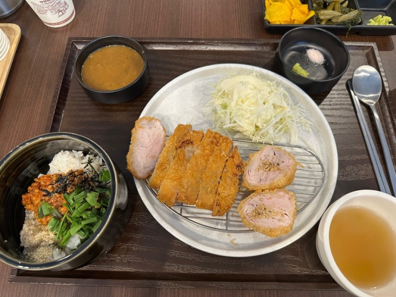 흥도식당 구로디지털점 이미지