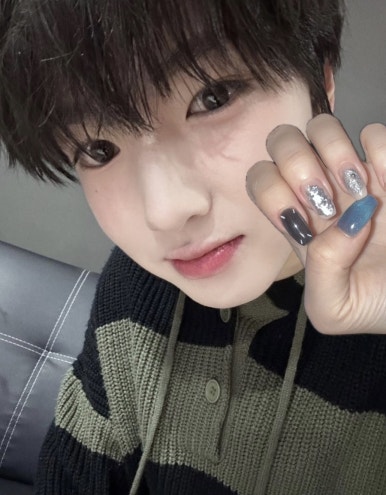 욥네일 이미지