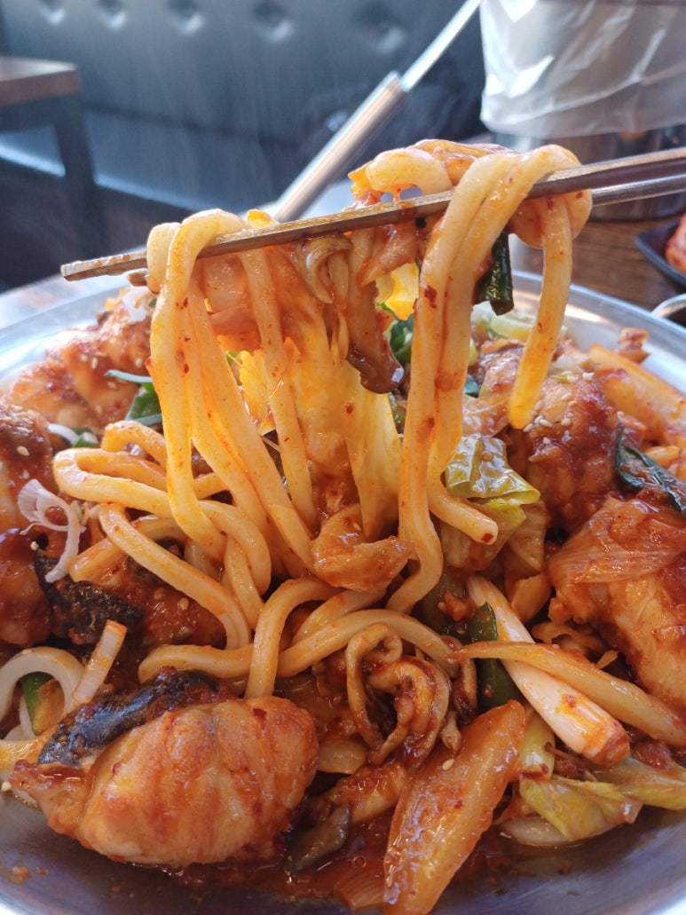 섬집칼국수아구불고기 이미지