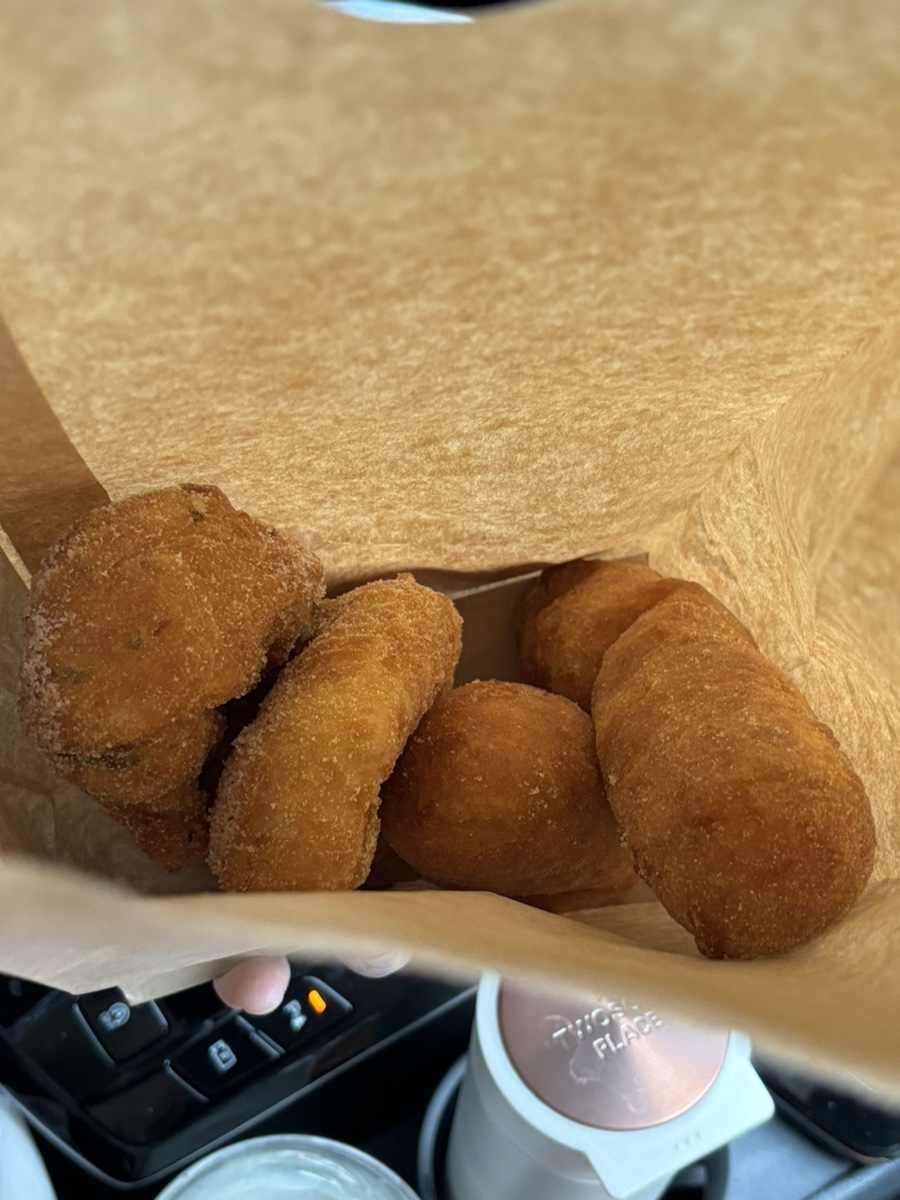 백한철꽈배기&식빵 이미지