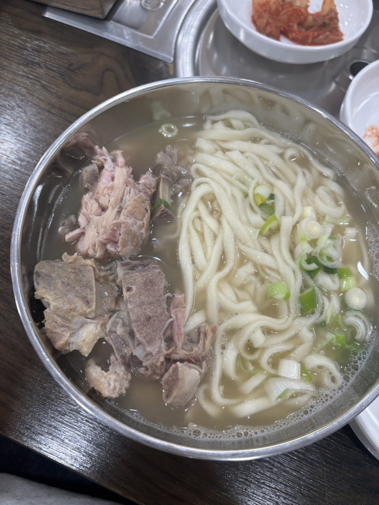 전가네뼈칼국수 이미지