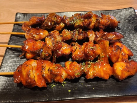씽씽닭꼬치 이미지