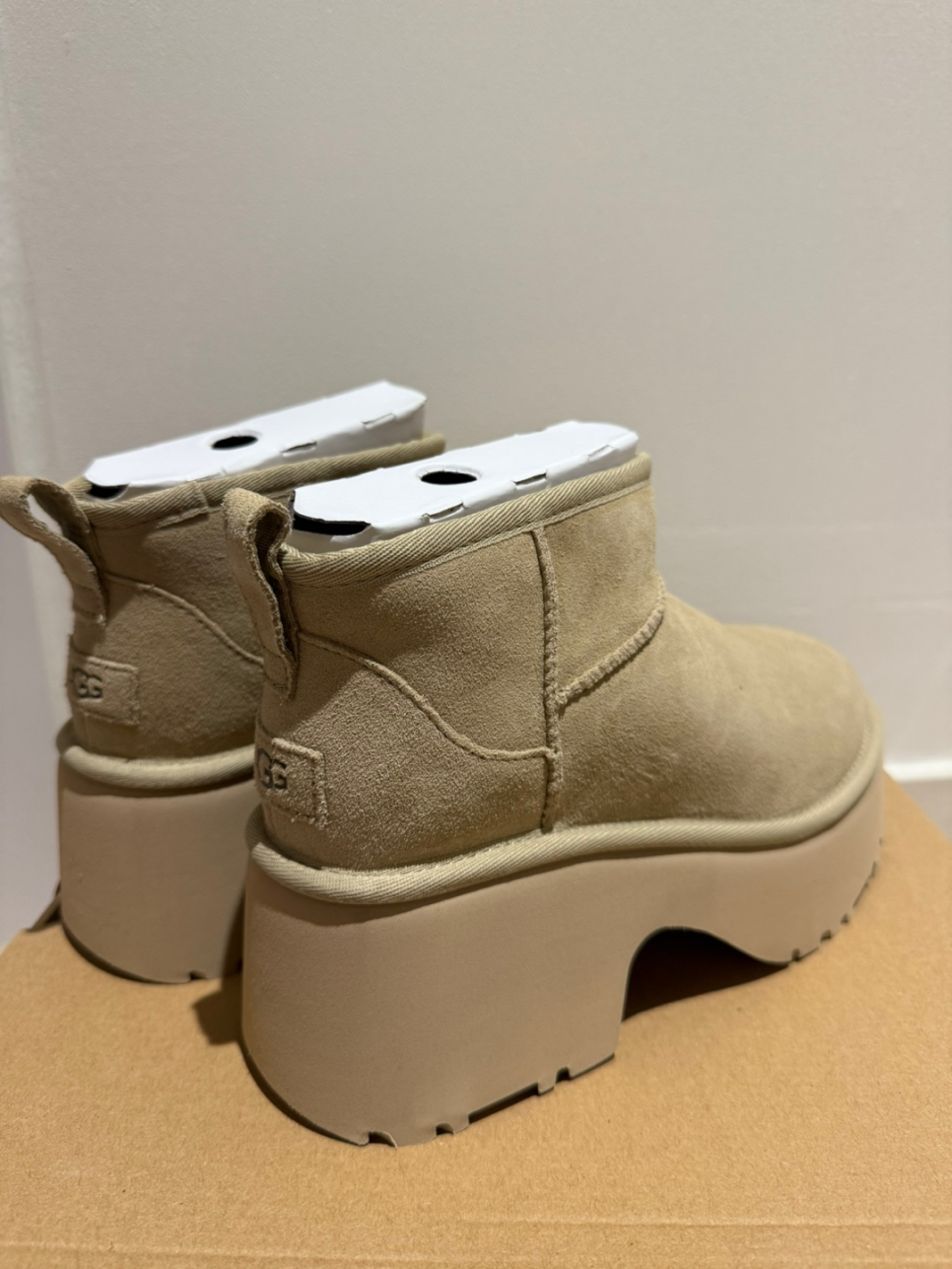 롯데부산UGG 이미지
