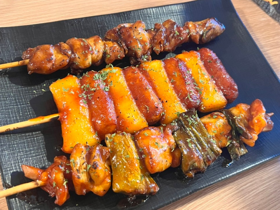 씽씽닭꼬치 이미지