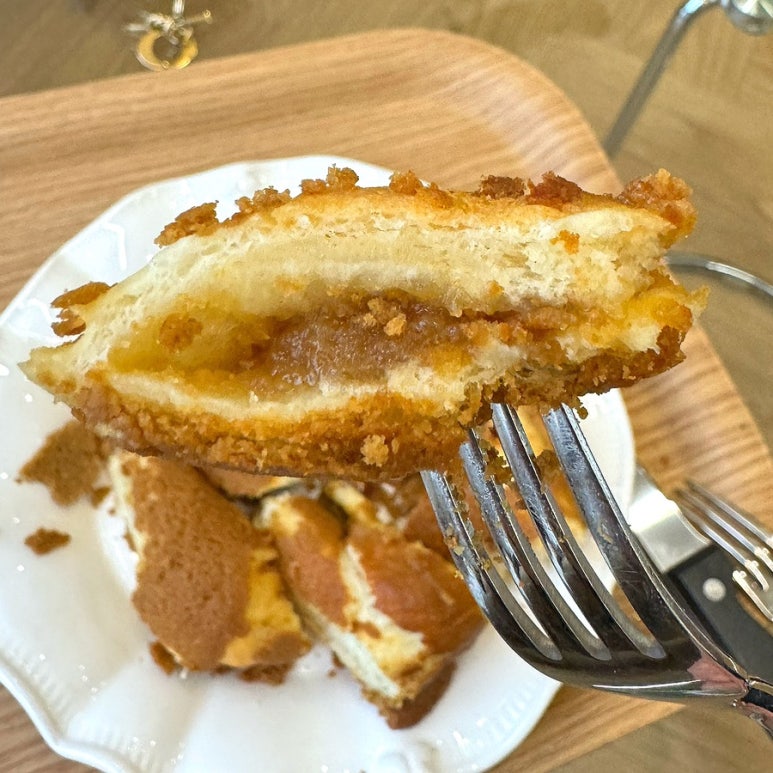 명카페앤베이커리 이미지