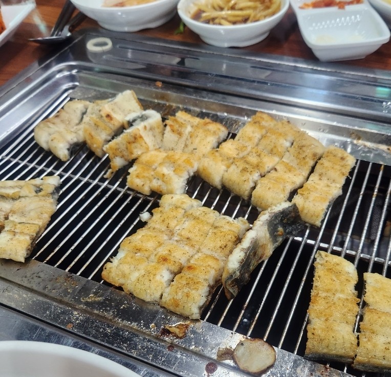 만보민물장어 이미지