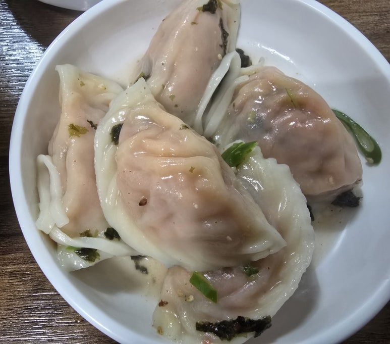 이모네만두 이미지