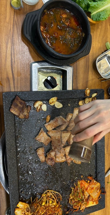진선소고기국밥x삼겹 이미지