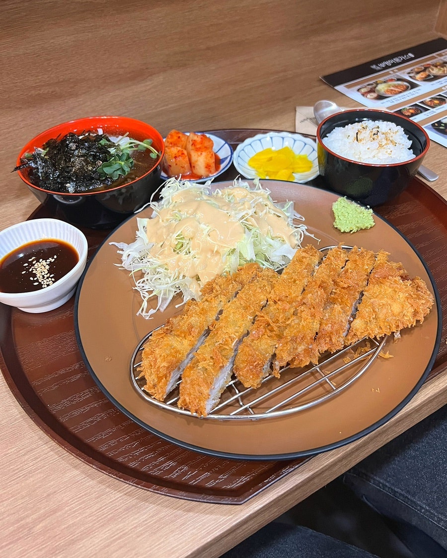 부엉이돈가스 군자역점 이미지