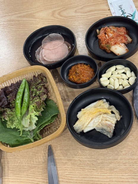 한우프라자식당 이미지