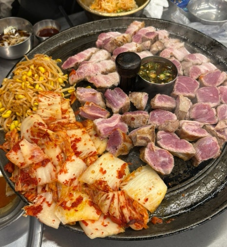 대흥솥뚜껑삼겹살 이미지
