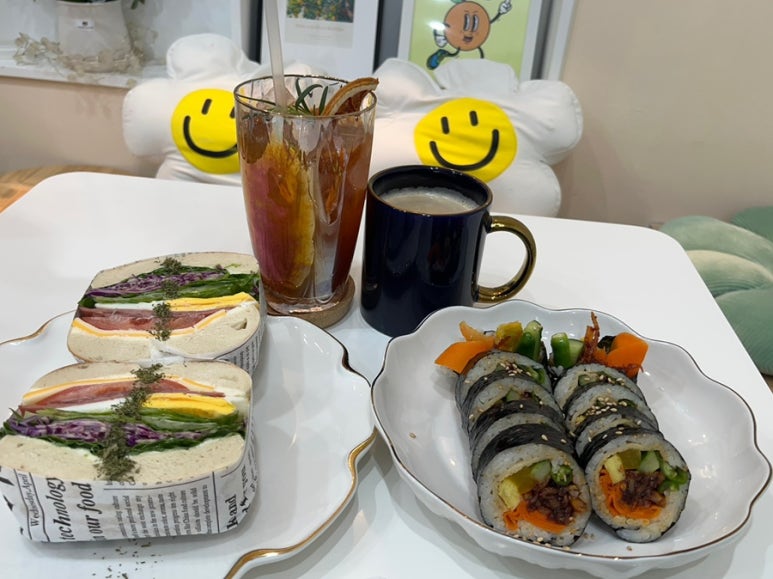설설이김밥 이미지