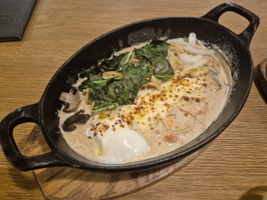 캐서롤앤모어 이미지