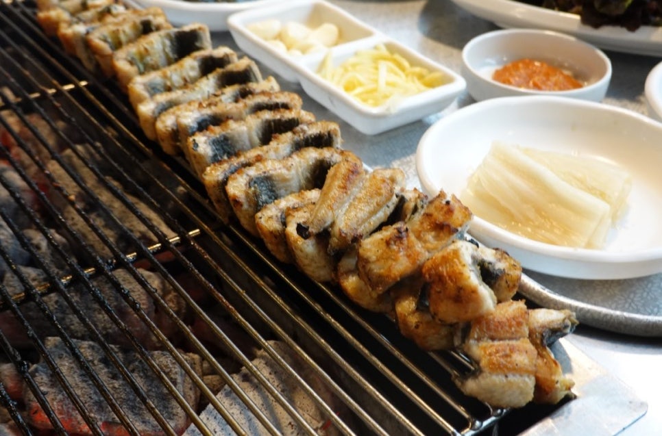 백마강참숯민물장어 이미지