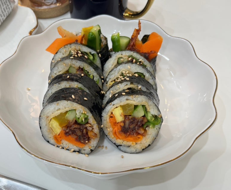 설설이김밥 이미지