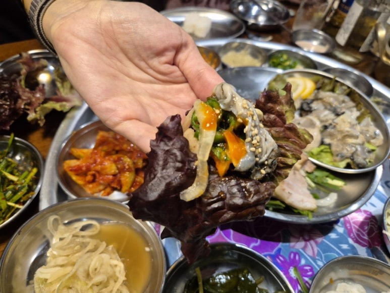 완미족발 이미지