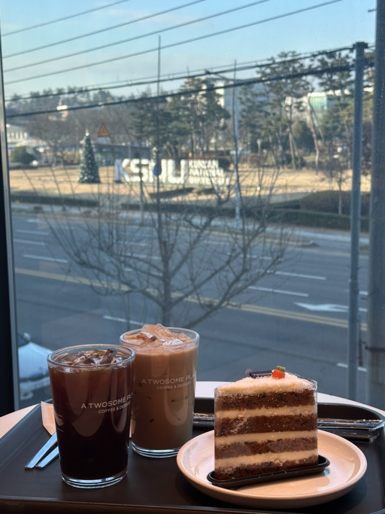 투썸플레이스군산미룡점 이미지