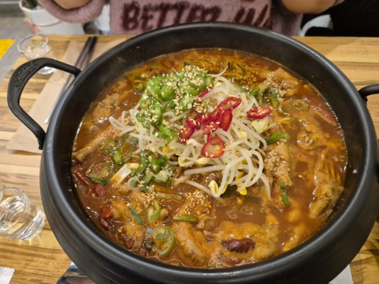 완미족발 이미지