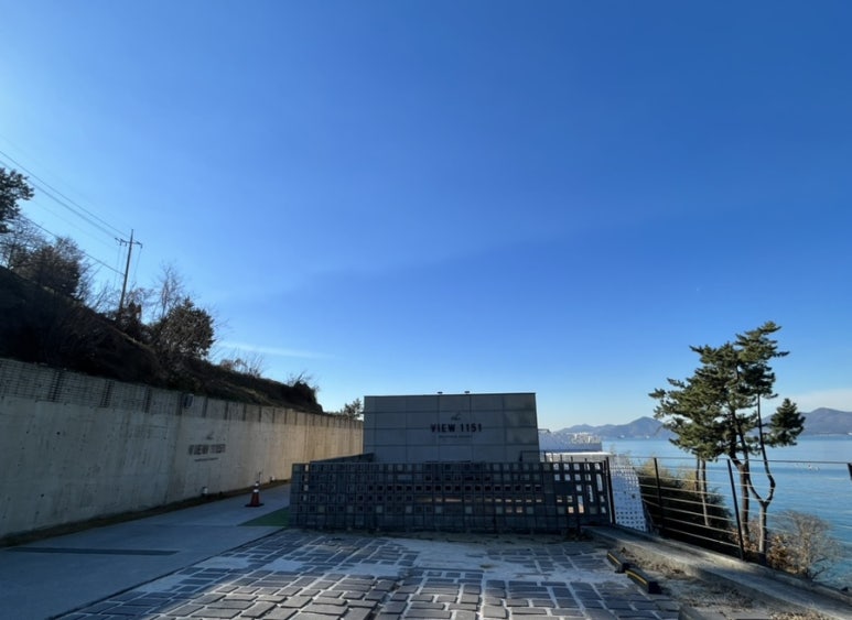 더뷰1151 이미지