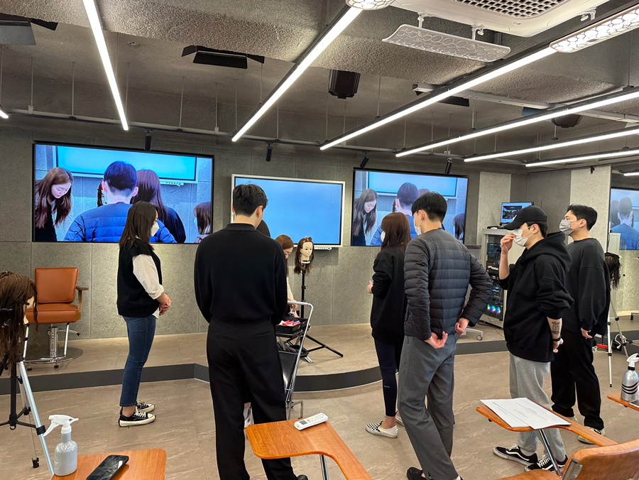 브이더블유아카데미 이미지