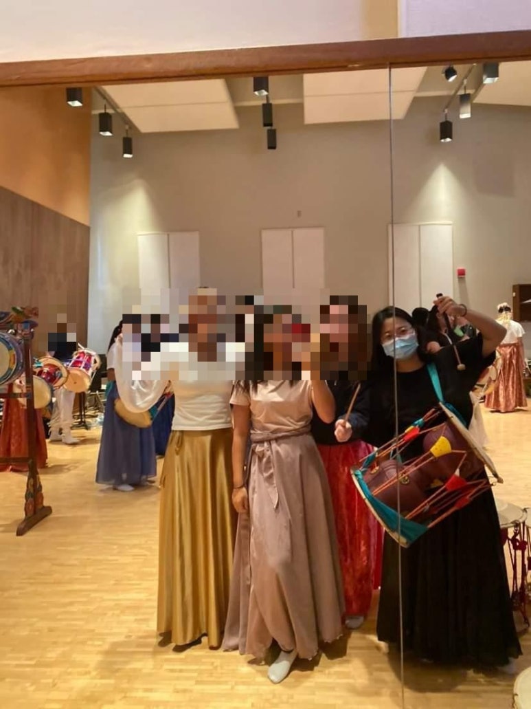 새초롱미용실 이미지
