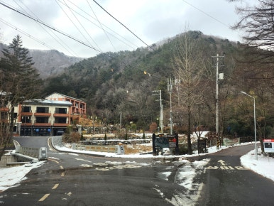 성수산 왕의숲 숲속의집 이미지