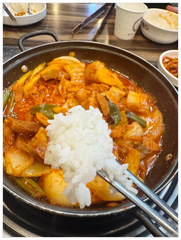 맛있는두루치기 이미지