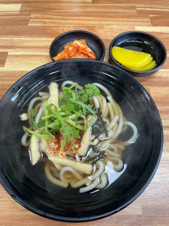 기차놓친가락국수 이미지