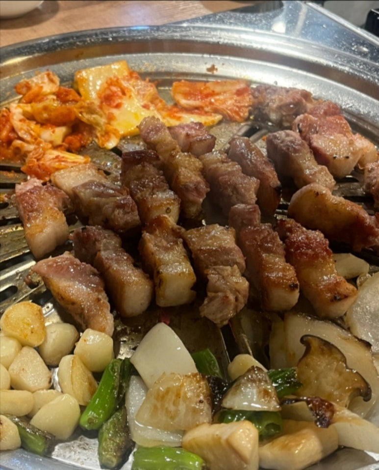 흑돼지함 이미지