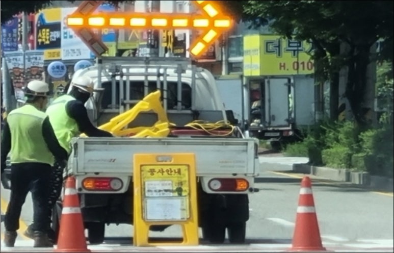 모두 인력 이미지