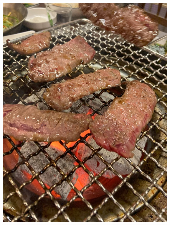 배터지는고기 이미지