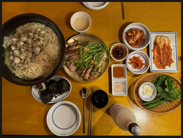 1984그수육집칼국수 이미지
