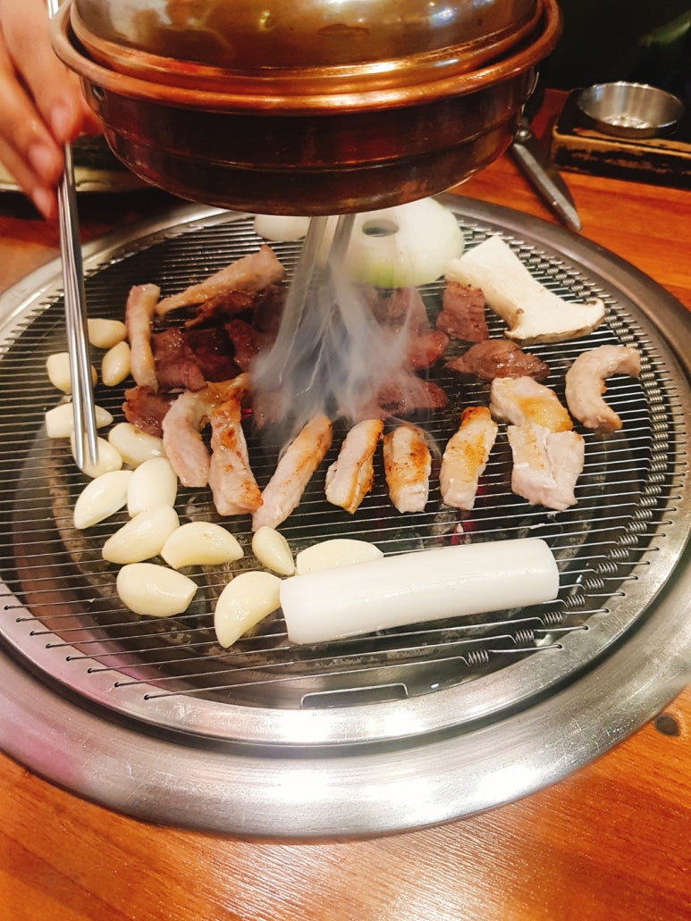 이동근선산뒷고기 이미지