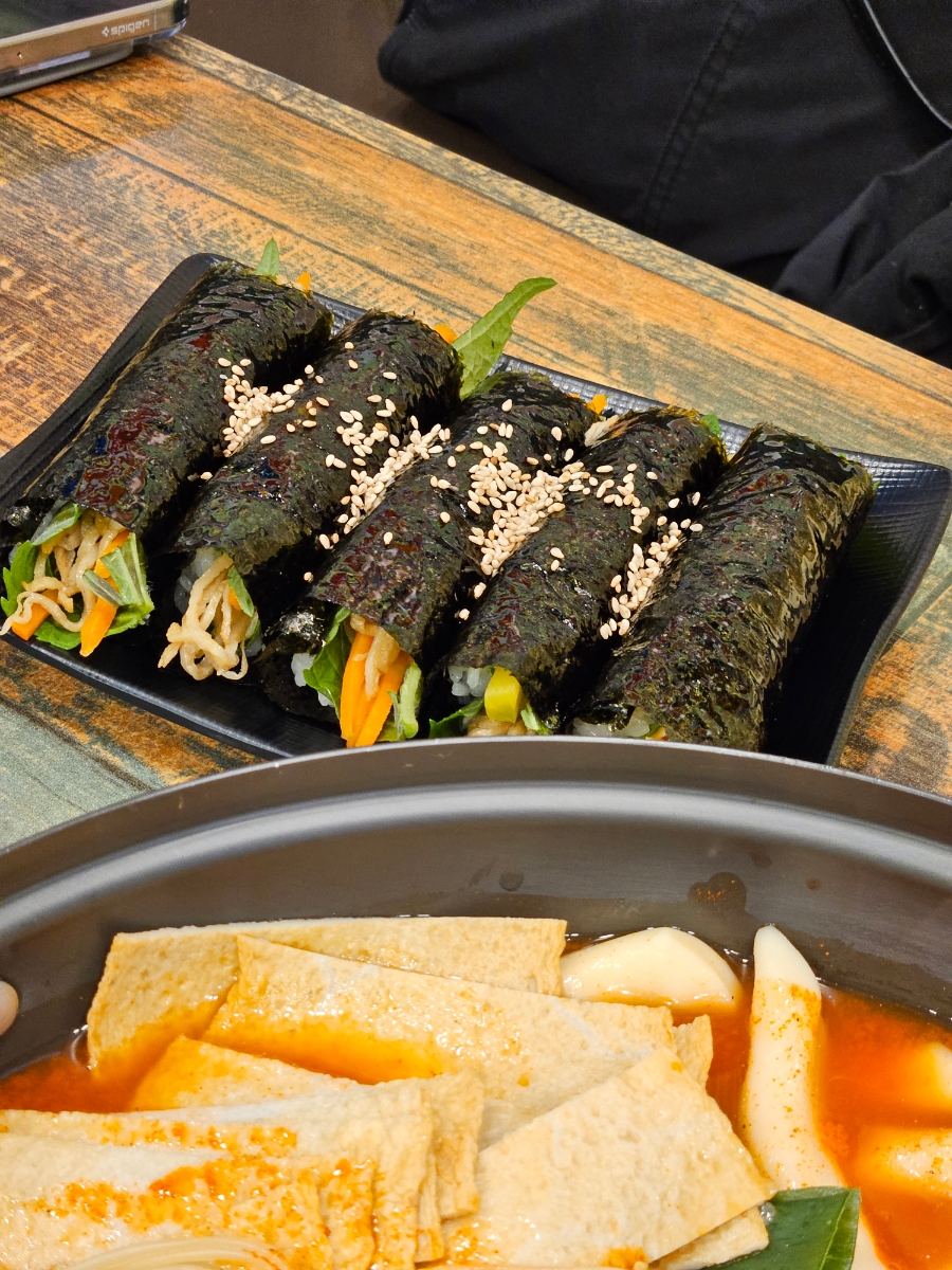 펭귄꼬마김밥 이미지