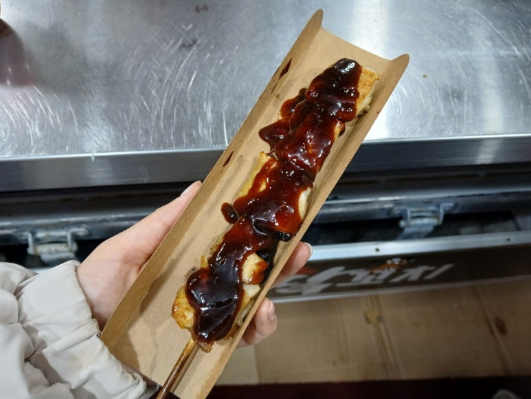 불타는닭꼬치 이미지
