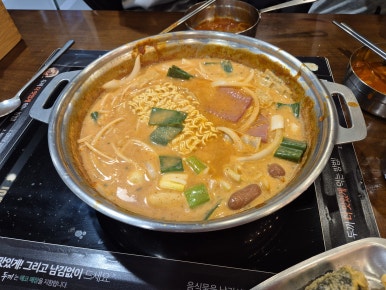 두끼떡볶이 이미지